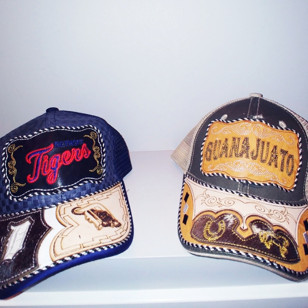 BLUE EMBROIDERED TIGER HAT - NEW!